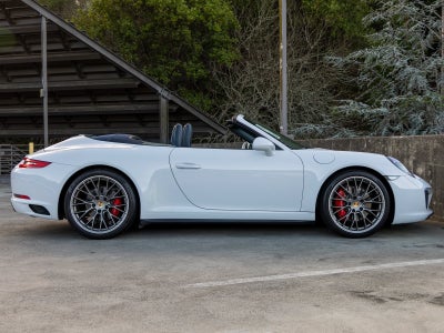 2017 Porsche 911 911 Carrera 4S Cabriolet