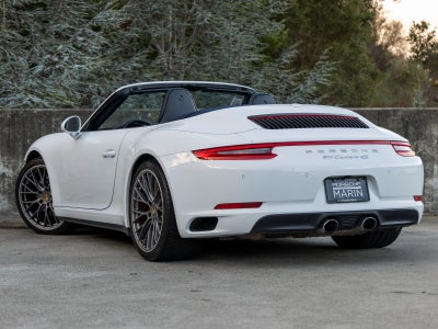 2017 Porsche 911 911 Carrera 4S Cabriolet