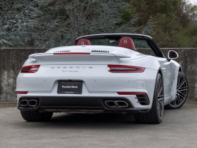 2018 Porsche 911 911 Turbo Cabriolet