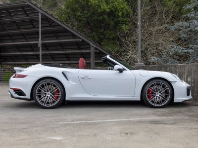 2018 Porsche 911 911 Turbo Cabriolet