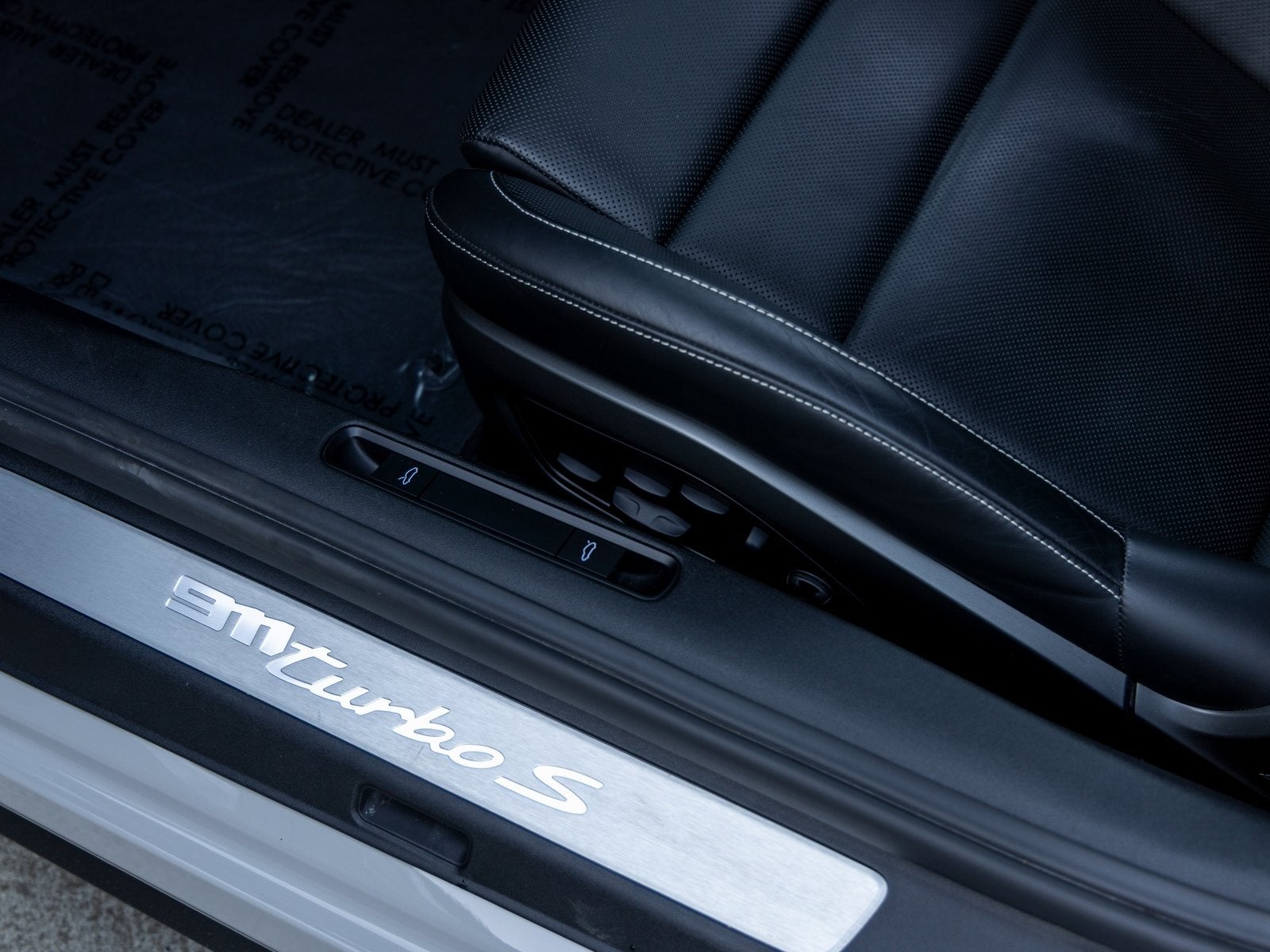 2021 Porsche 911 911 Turbo S Cabriolet (MY21)