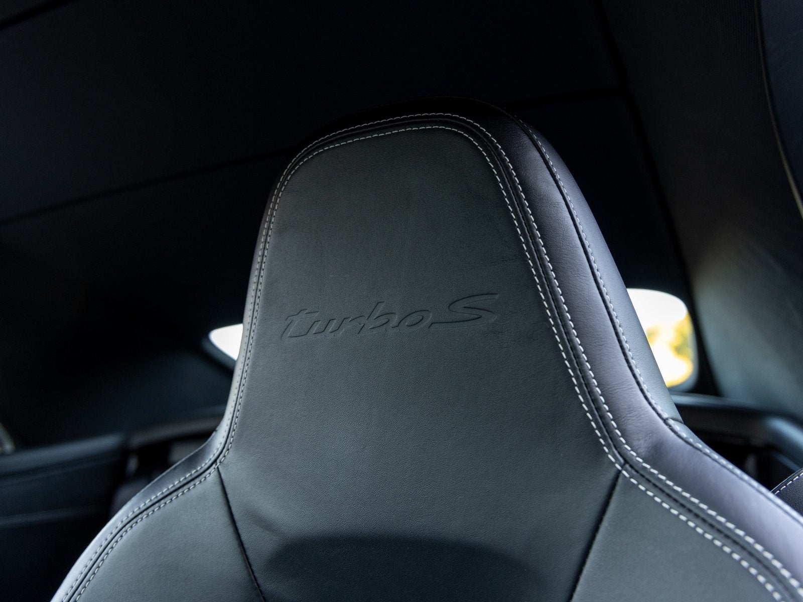 2021 Porsche 911 911 Turbo S Cabriolet (MY21)