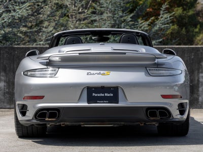 2015 Porsche 911 Turbo S