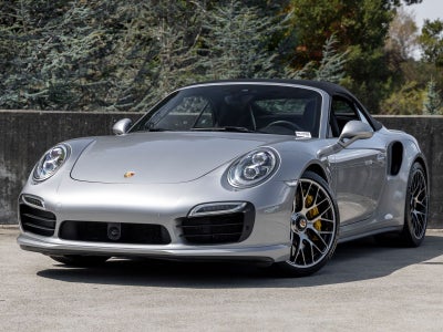 2015 Porsche 911 Turbo S