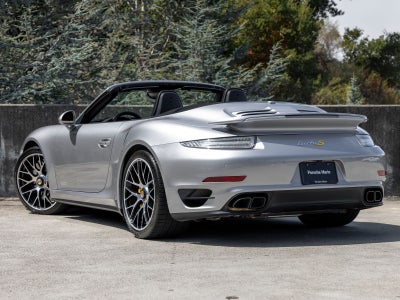 2015 Porsche 911 Turbo S