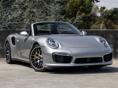 2015 Porsche 911 Turbo S