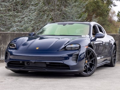 2023 Porsche Taycan Taycan GTS Sport Turismo