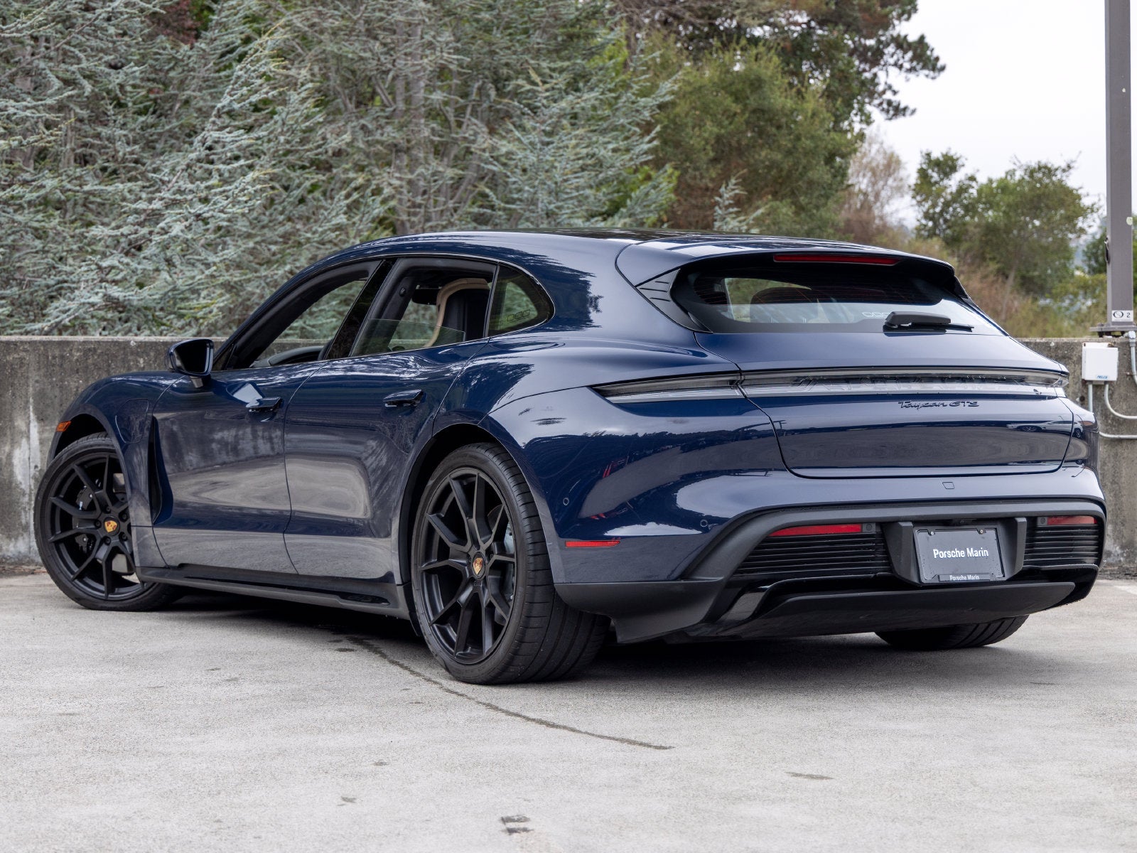 2023 Porsche Taycan Taycan GTS Sport Turismo