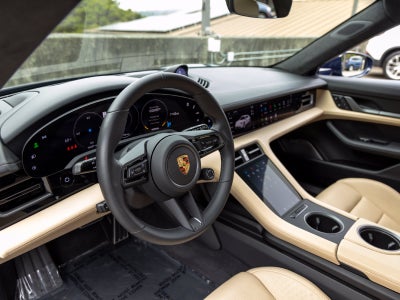 2023 Porsche Taycan Taycan GTS Sport Turismo