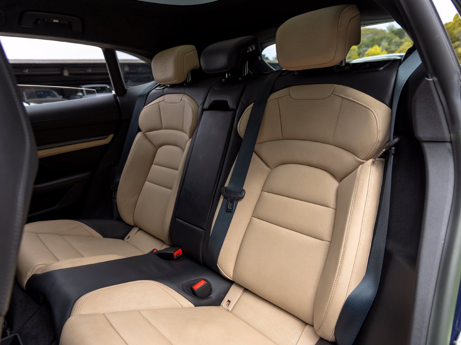 2023 Porsche Taycan Taycan GTS Sport Turismo