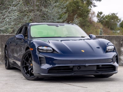 2023 Porsche Taycan Taycan GTS Sport Turismo