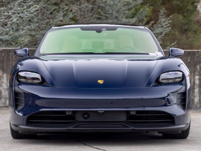 2023 Porsche Taycan Taycan GTS Sport Turismo