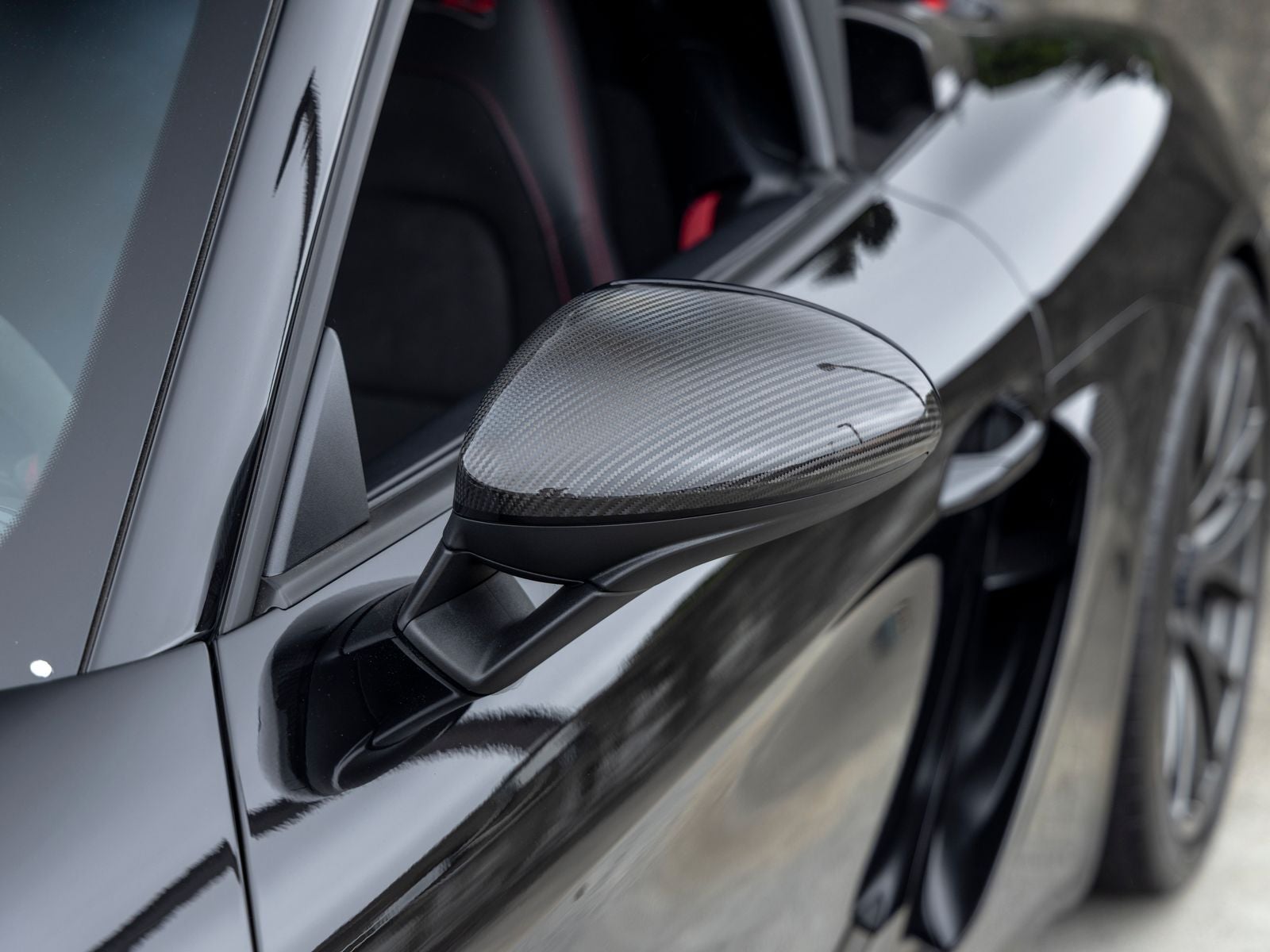 2025 Porsche 718 Spyder RS
