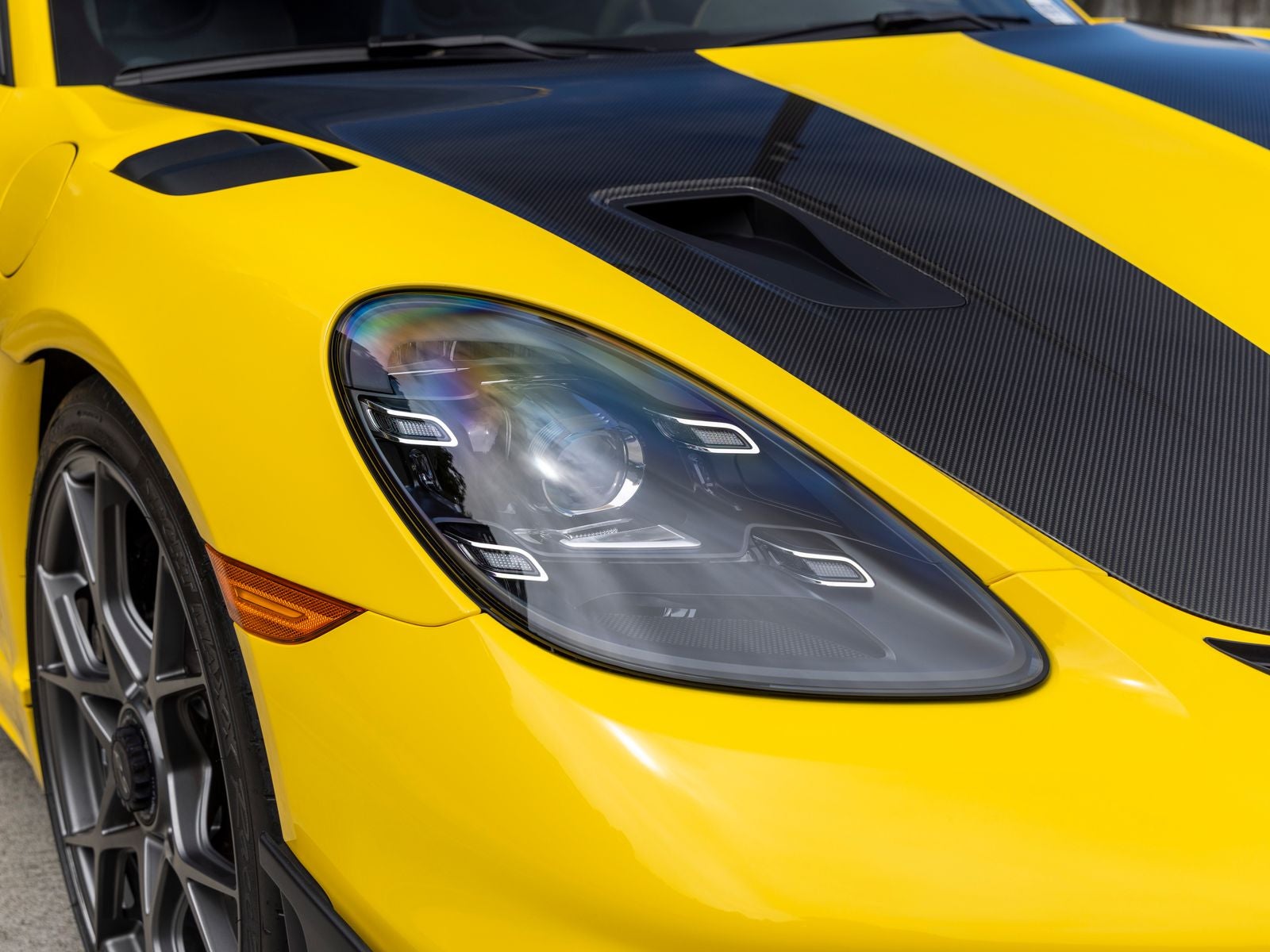 2025 Porsche 718 718 Spyder RS