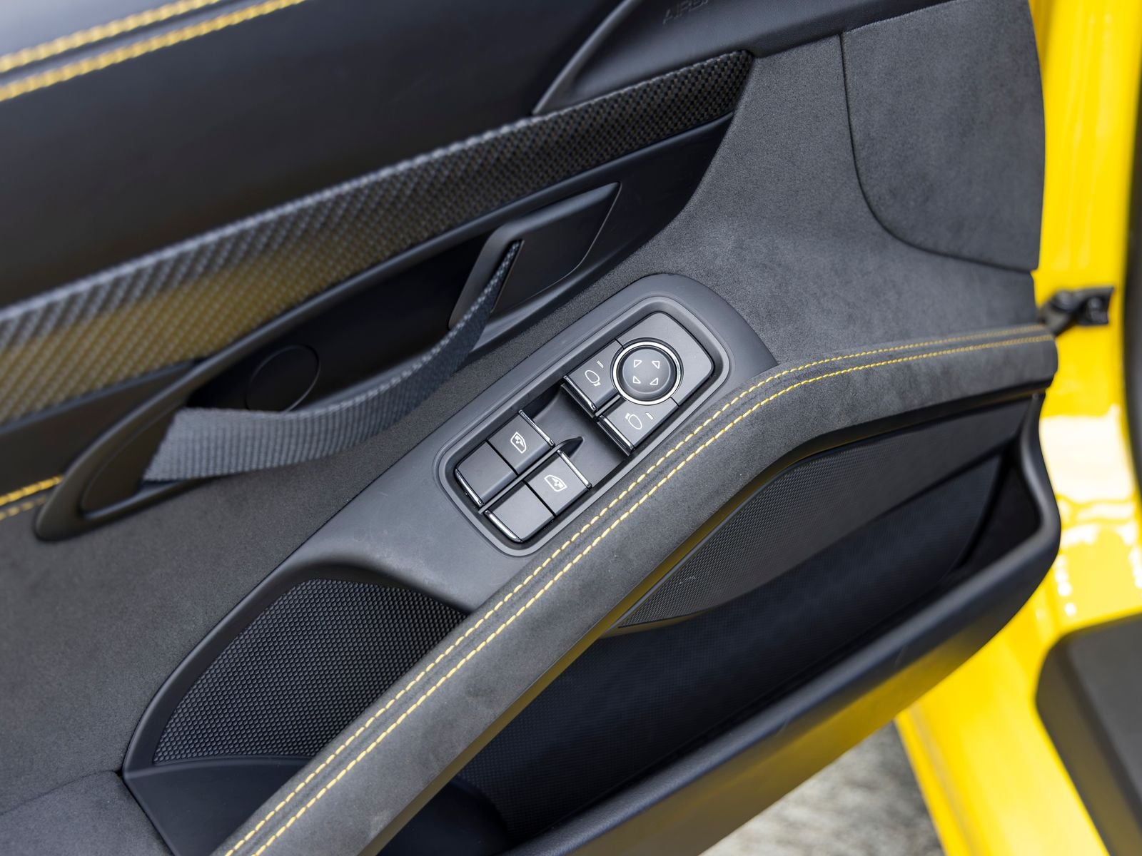 2025 Porsche 718 718 Spyder RS