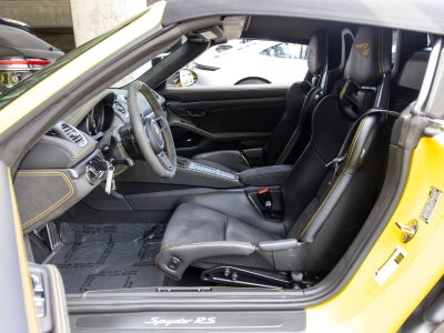 2025 Porsche 718 718 Spyder RS