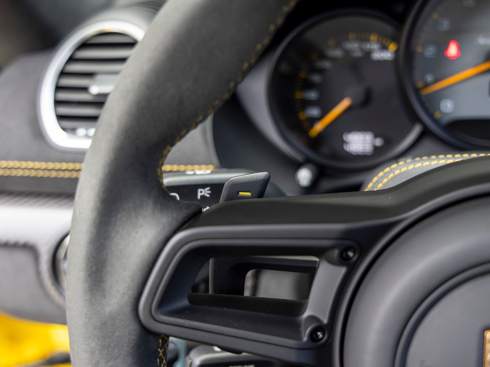 2025 Porsche 718 718 Spyder RS