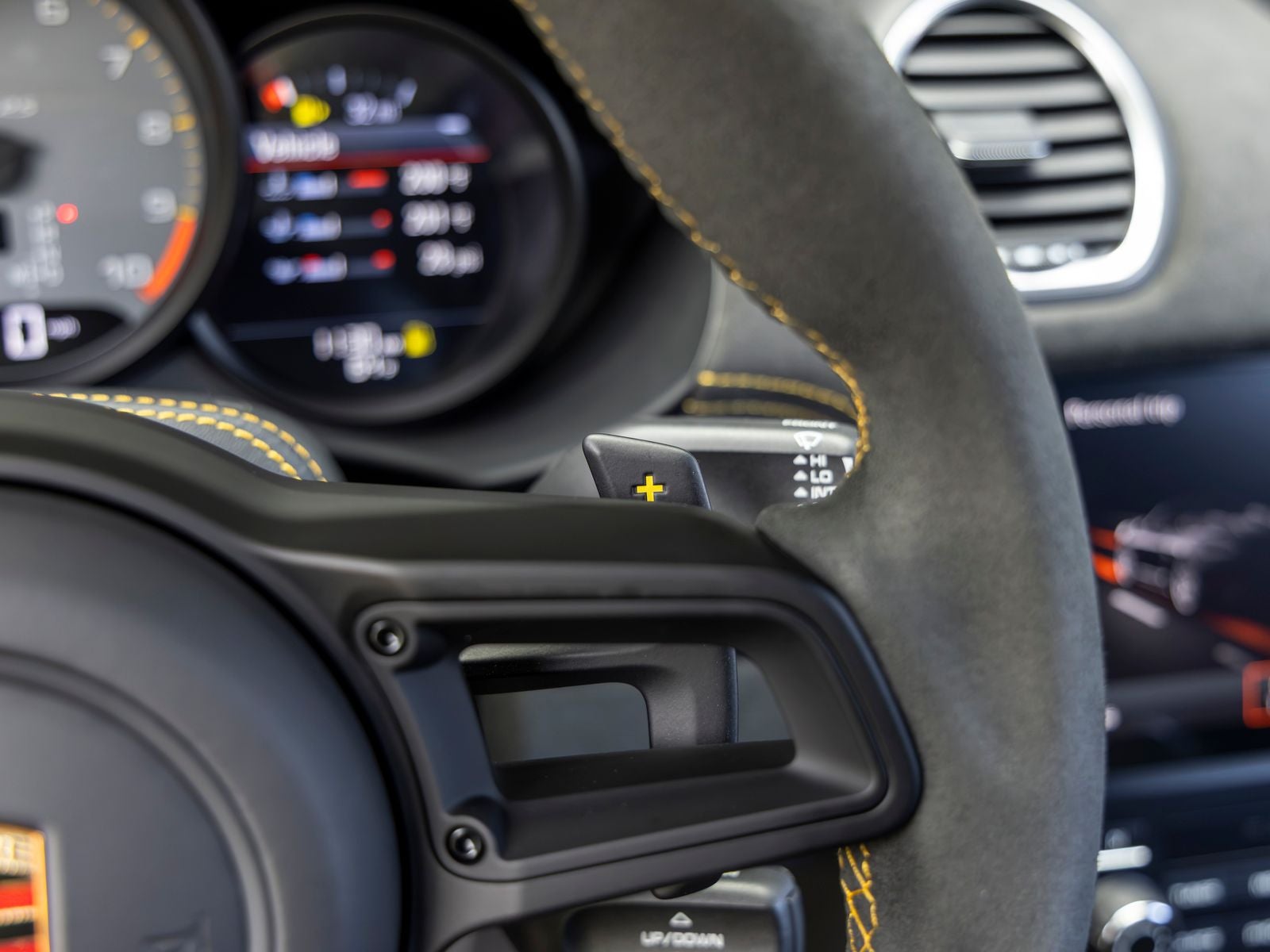 2025 Porsche 718 718 Spyder RS