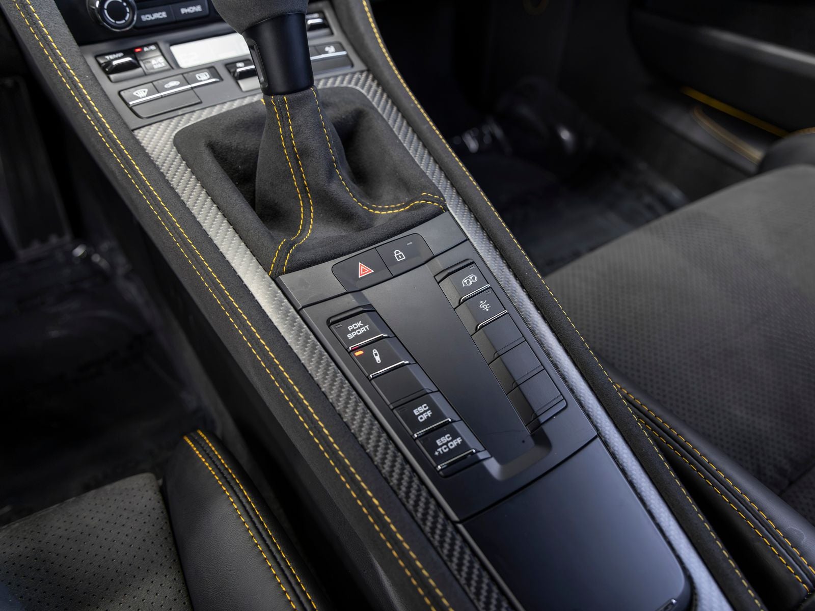 2025 Porsche 718 718 Spyder RS