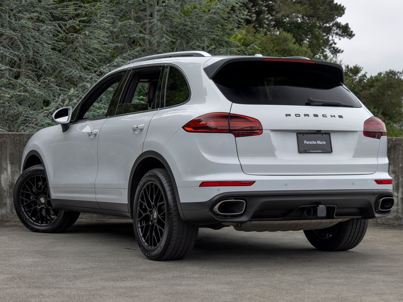 2016 Porsche Cayenne Cayenne