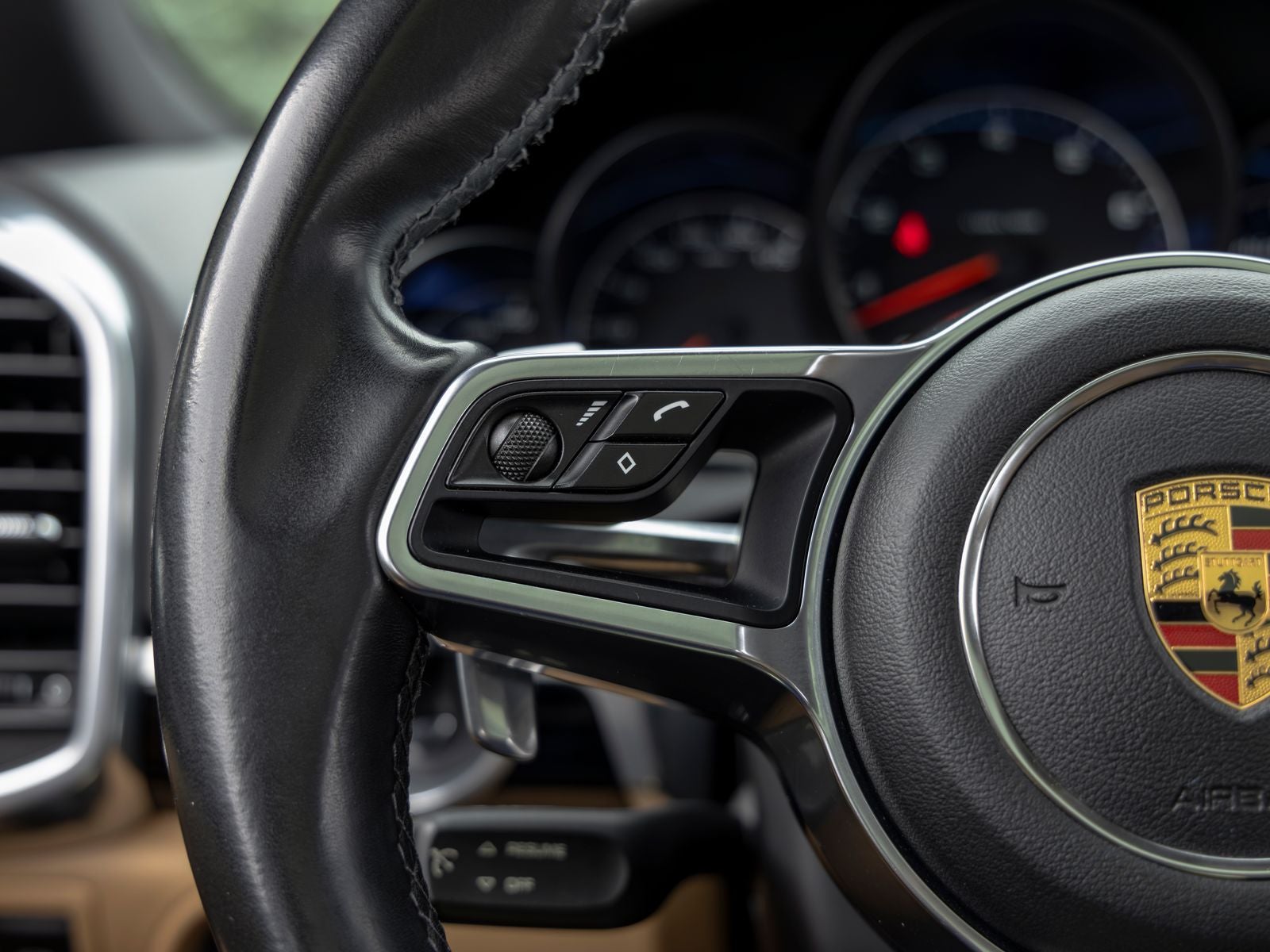 2016 Porsche Cayenne Cayenne