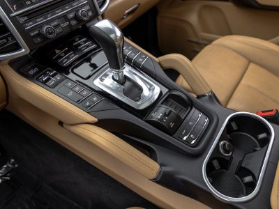 2016 Porsche Cayenne Cayenne