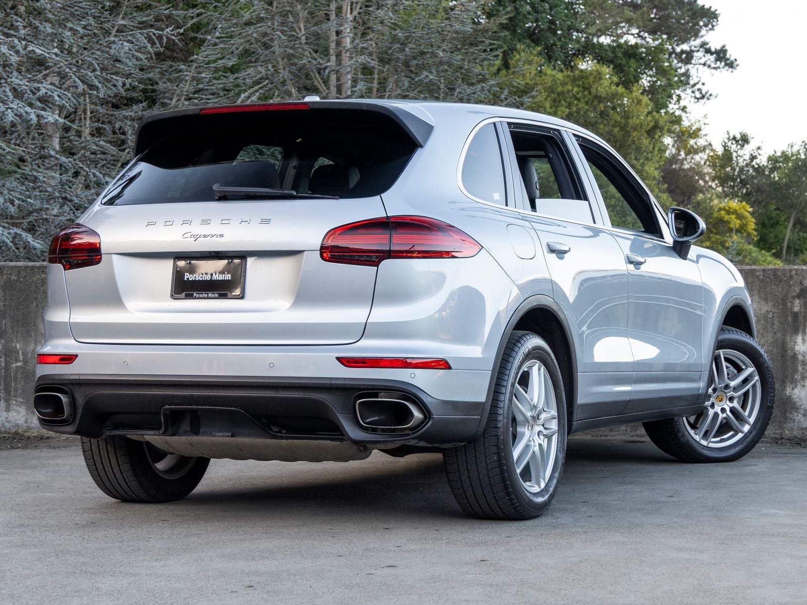 2016 Porsche Cayenne Cayenne