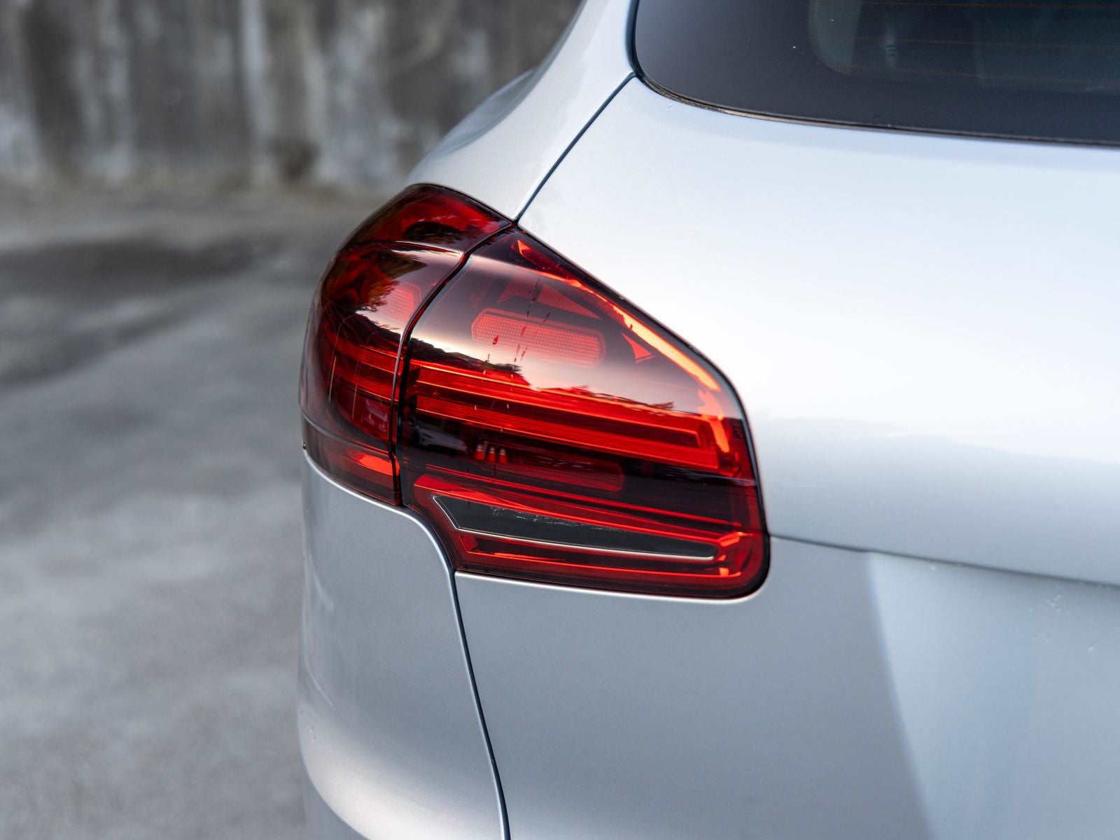 2016 Porsche Cayenne Cayenne