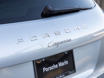2016 Porsche Cayenne Cayenne