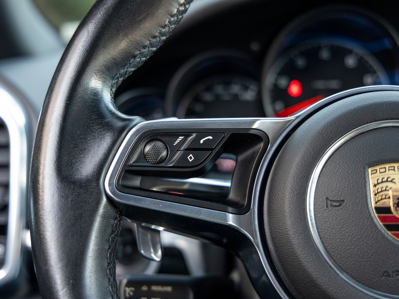 2016 Porsche Cayenne Cayenne