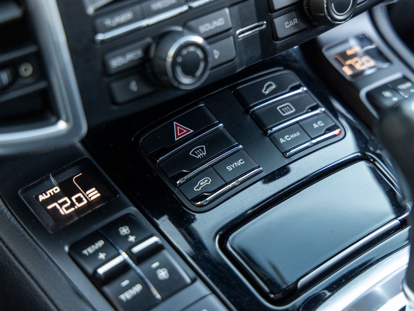 2016 Porsche Cayenne Cayenne