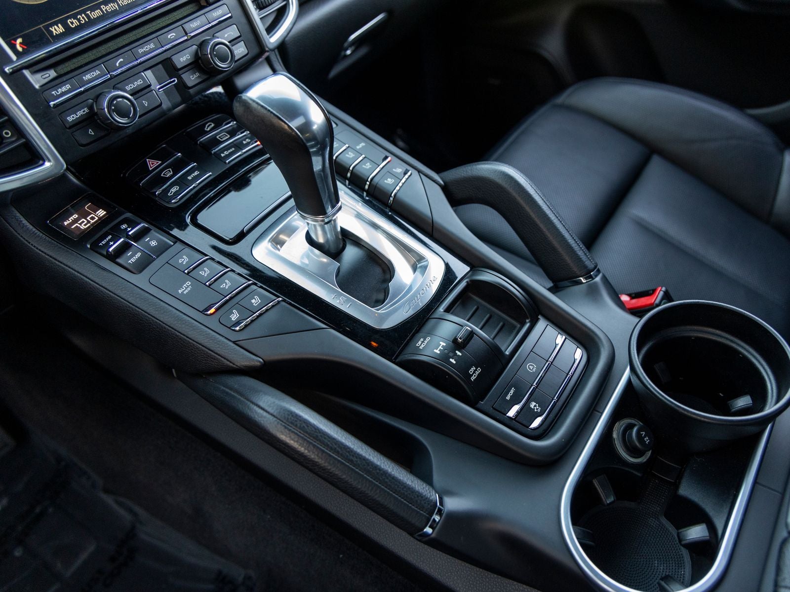 2016 Porsche Cayenne Cayenne