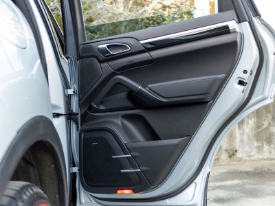 2016 Porsche Cayenne Cayenne