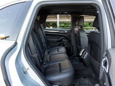 2016 Porsche Cayenne Cayenne