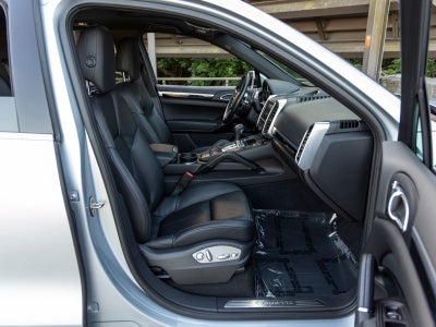 2016 Porsche Cayenne Cayenne