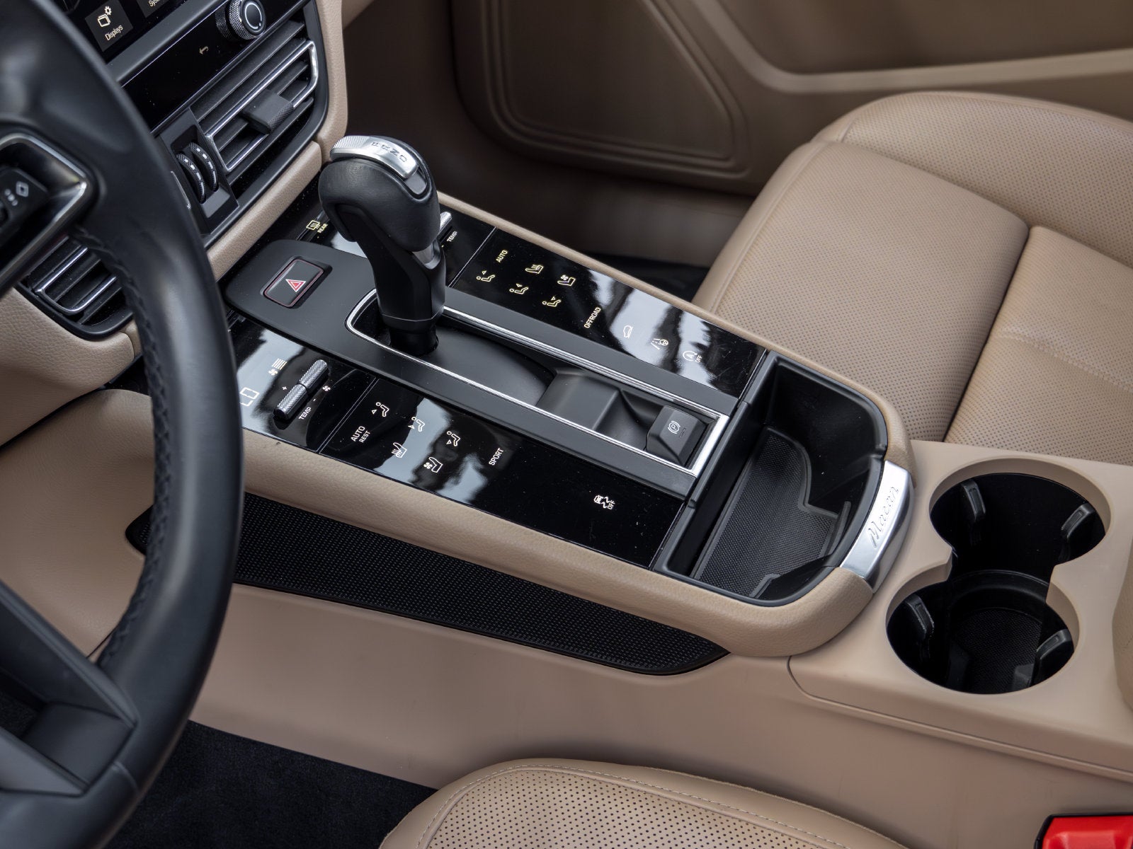 2023 Porsche Macan Macan