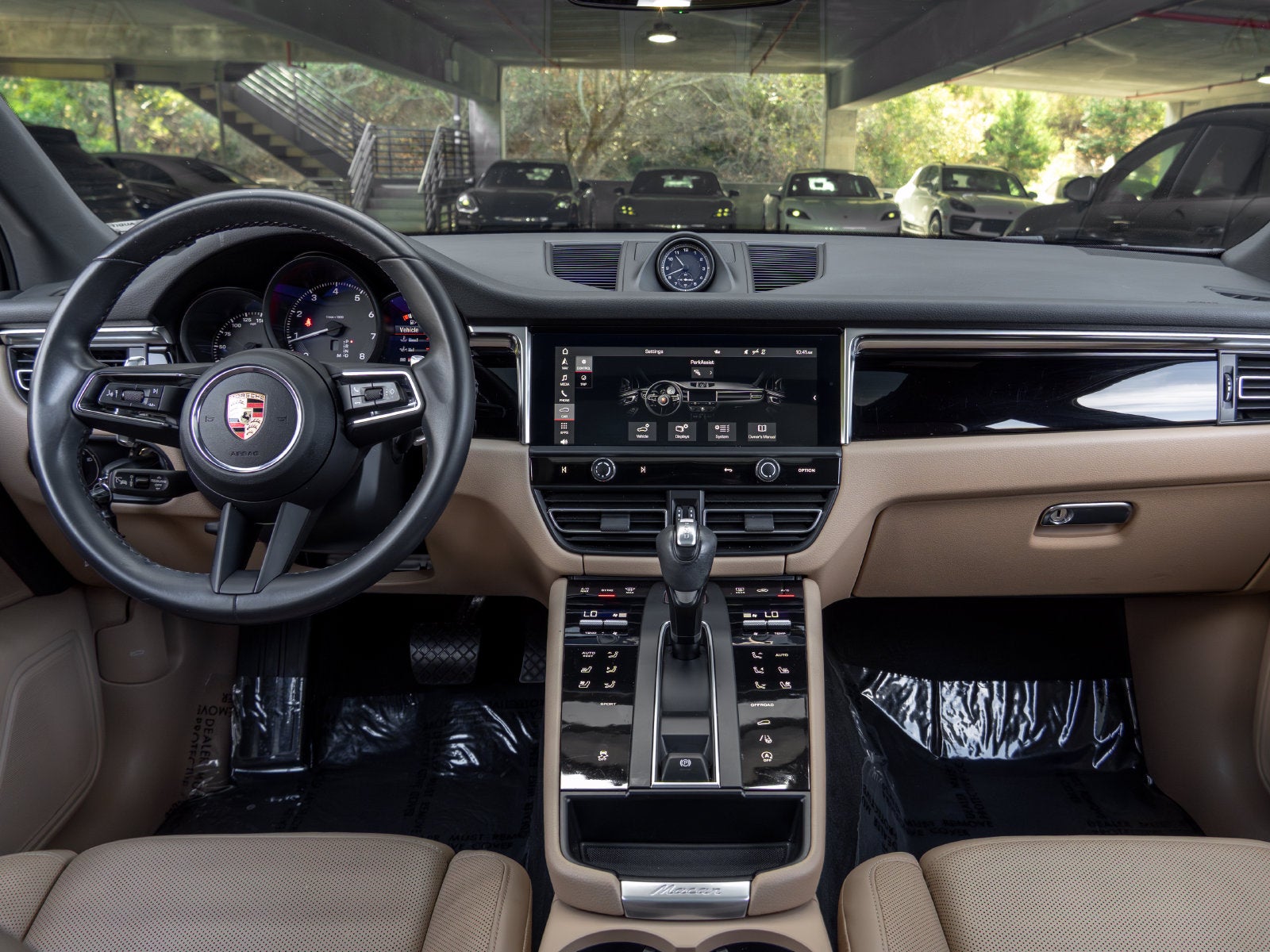 2023 Porsche Macan Macan