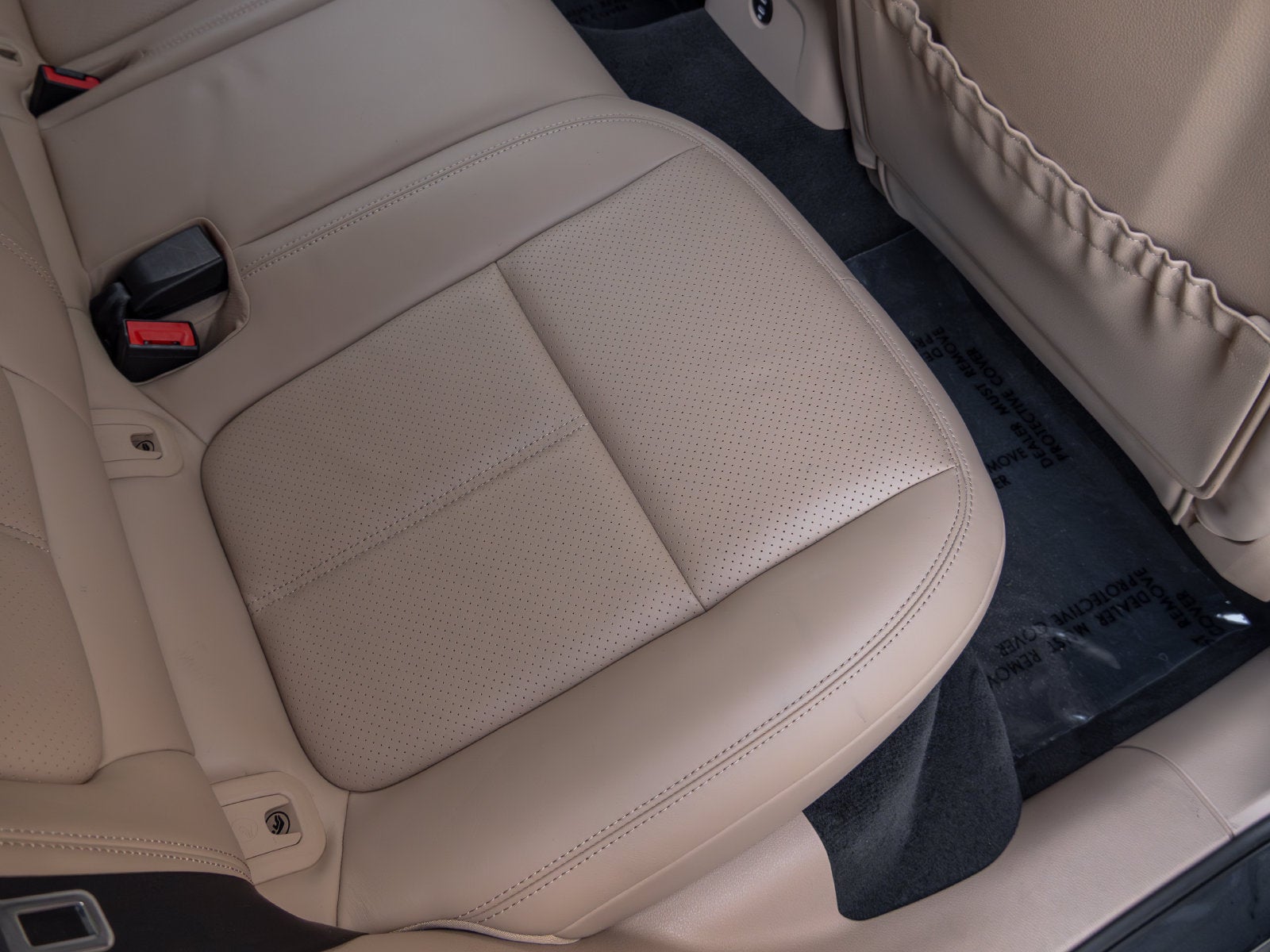 2023 Porsche Macan Macan