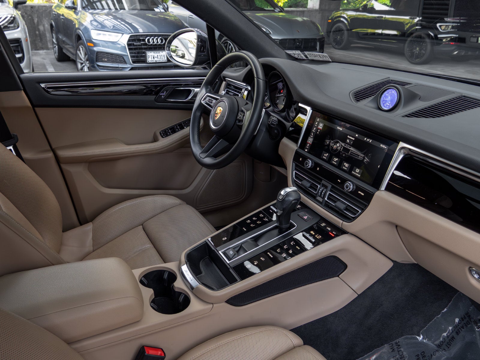 2023 Porsche Macan Macan