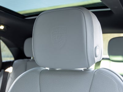2025 Porsche Macan Macan