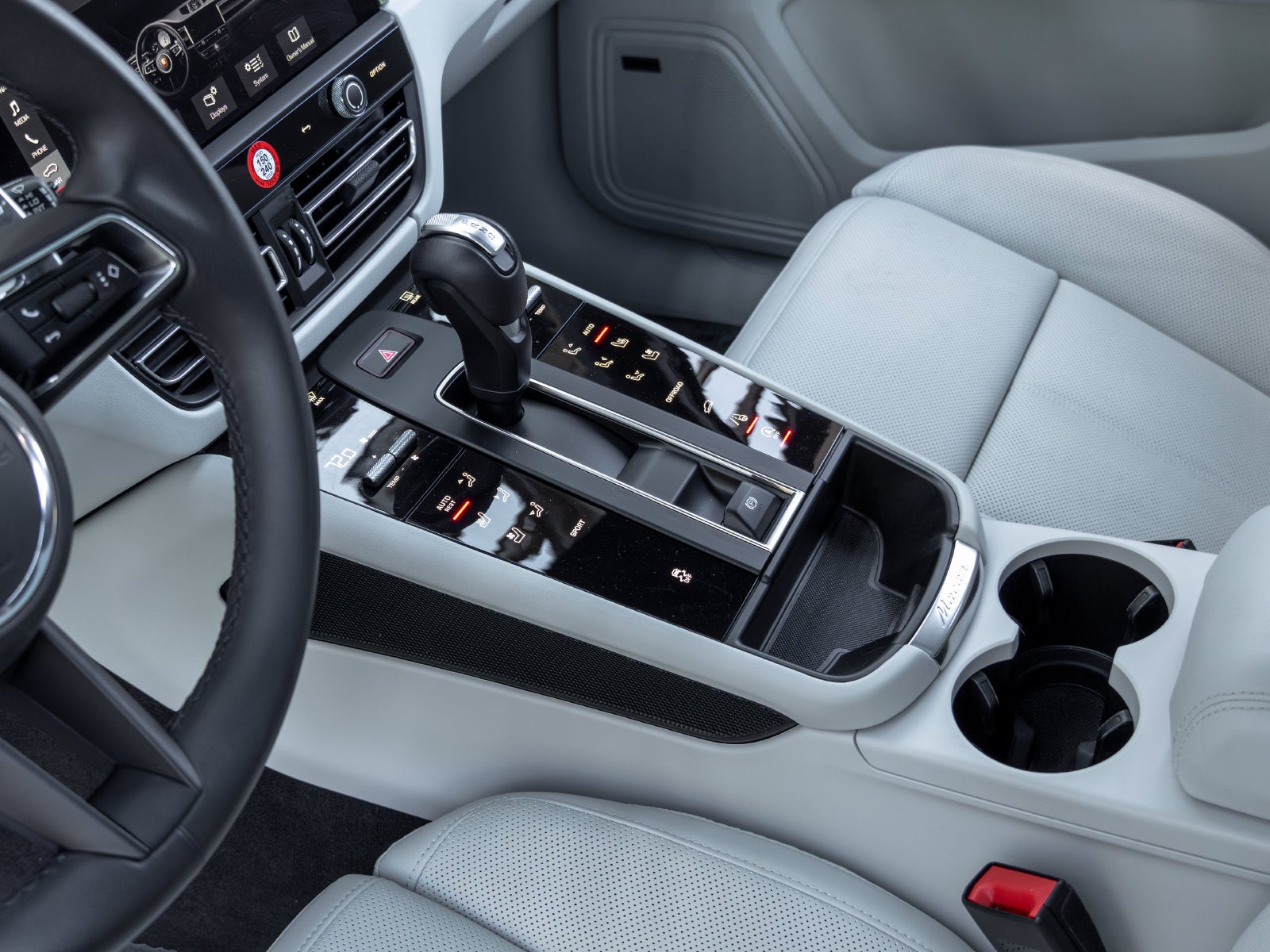 2025 Porsche Macan Macan