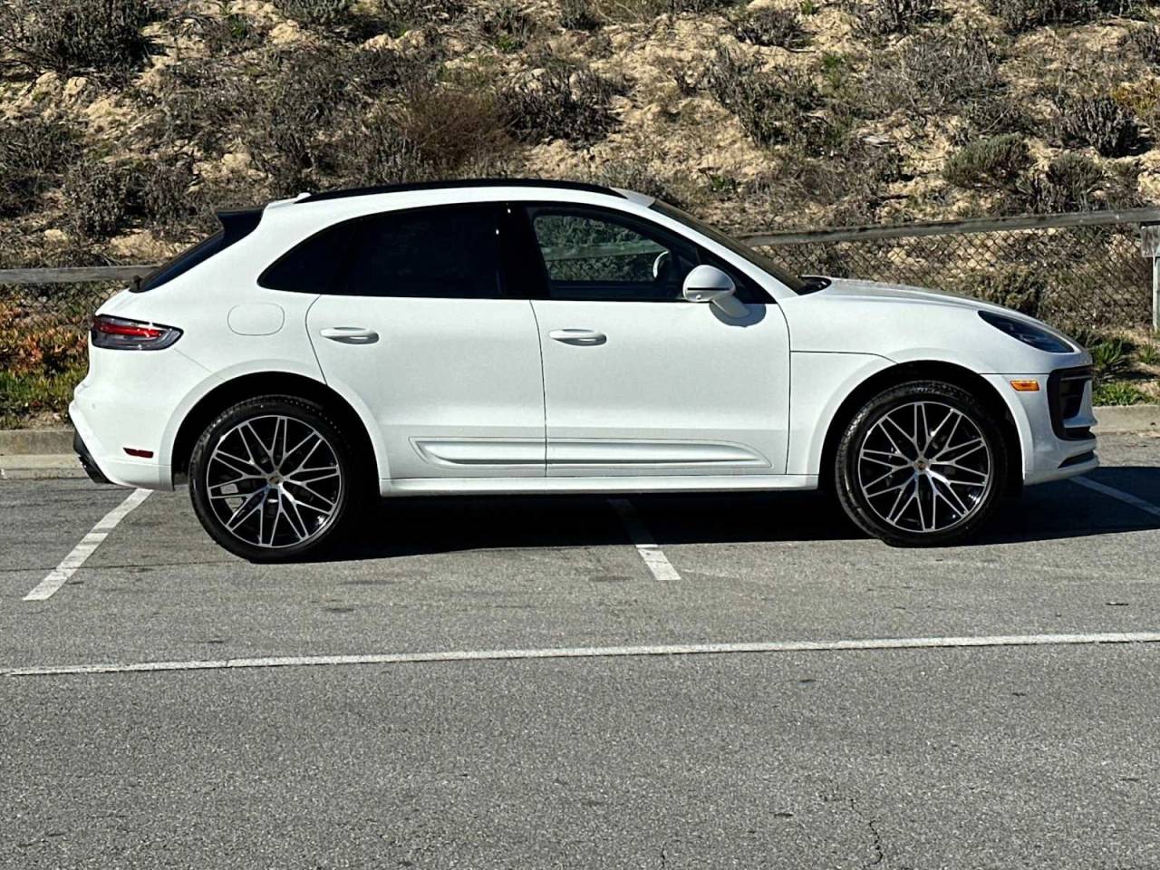 2025 Porsche Macan Macan