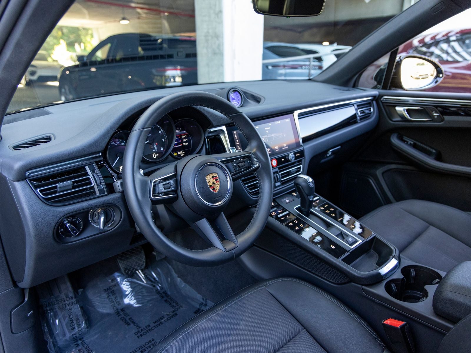 2025 Porsche Macan Macan