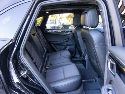 2025 Porsche Macan Macan