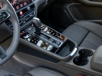 2025 Porsche Macan Macan