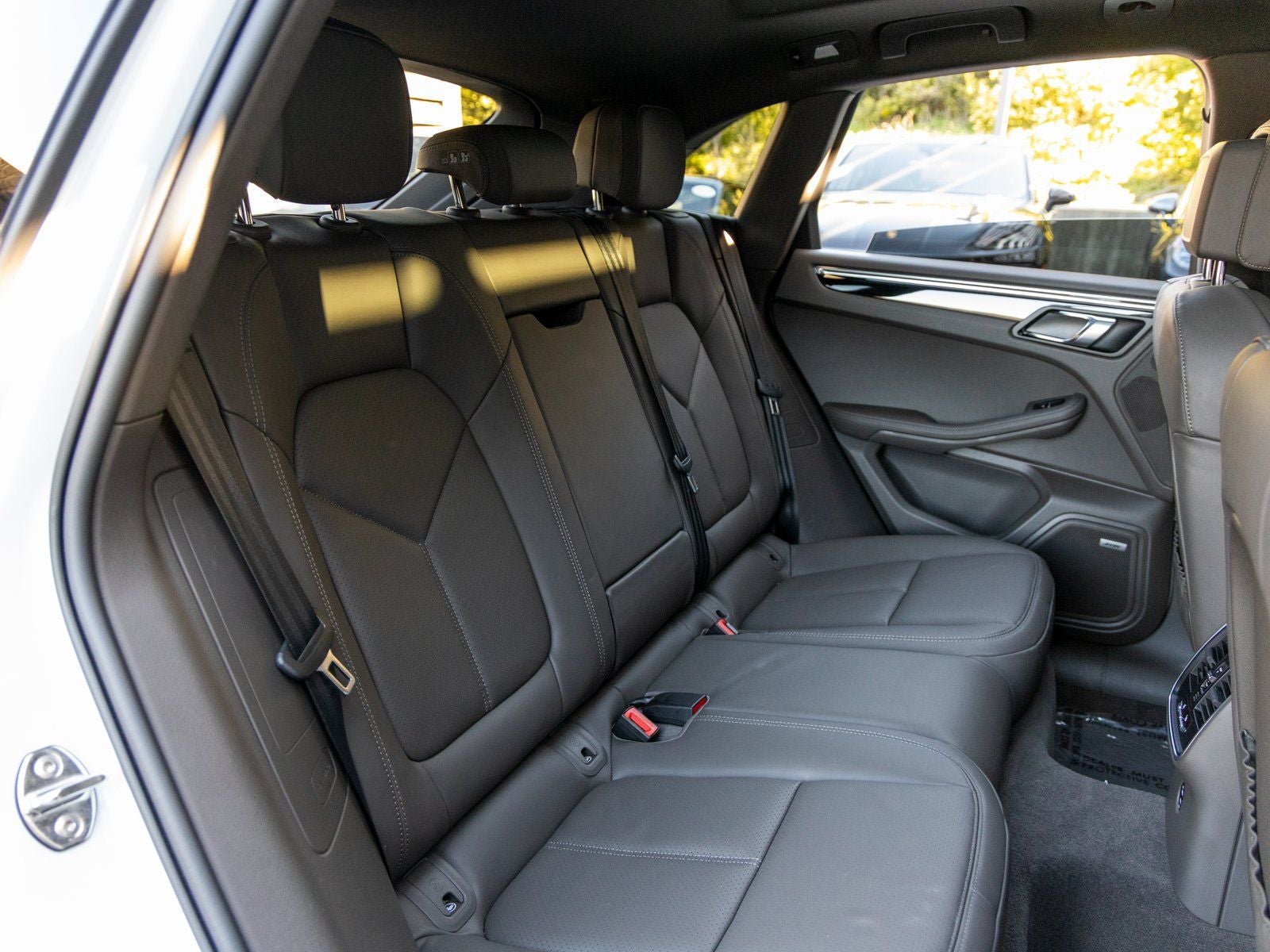 2025 Porsche Macan Macan