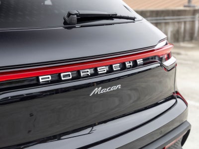 2026 Porsche Macan Macan