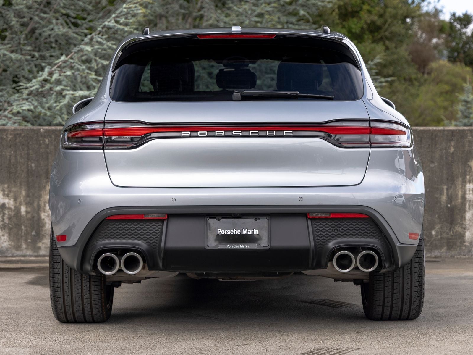 2026 Porsche Macan Base