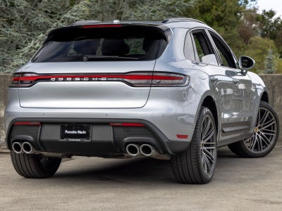 2026 Porsche Macan Base