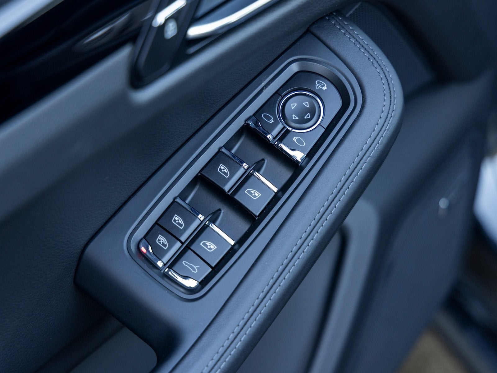 2026 Porsche Macan Macan T